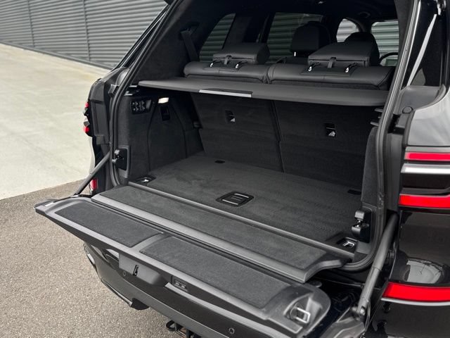 Used 2023 BMW X7 M60i w/ Executive Package AWD/4WD image 36