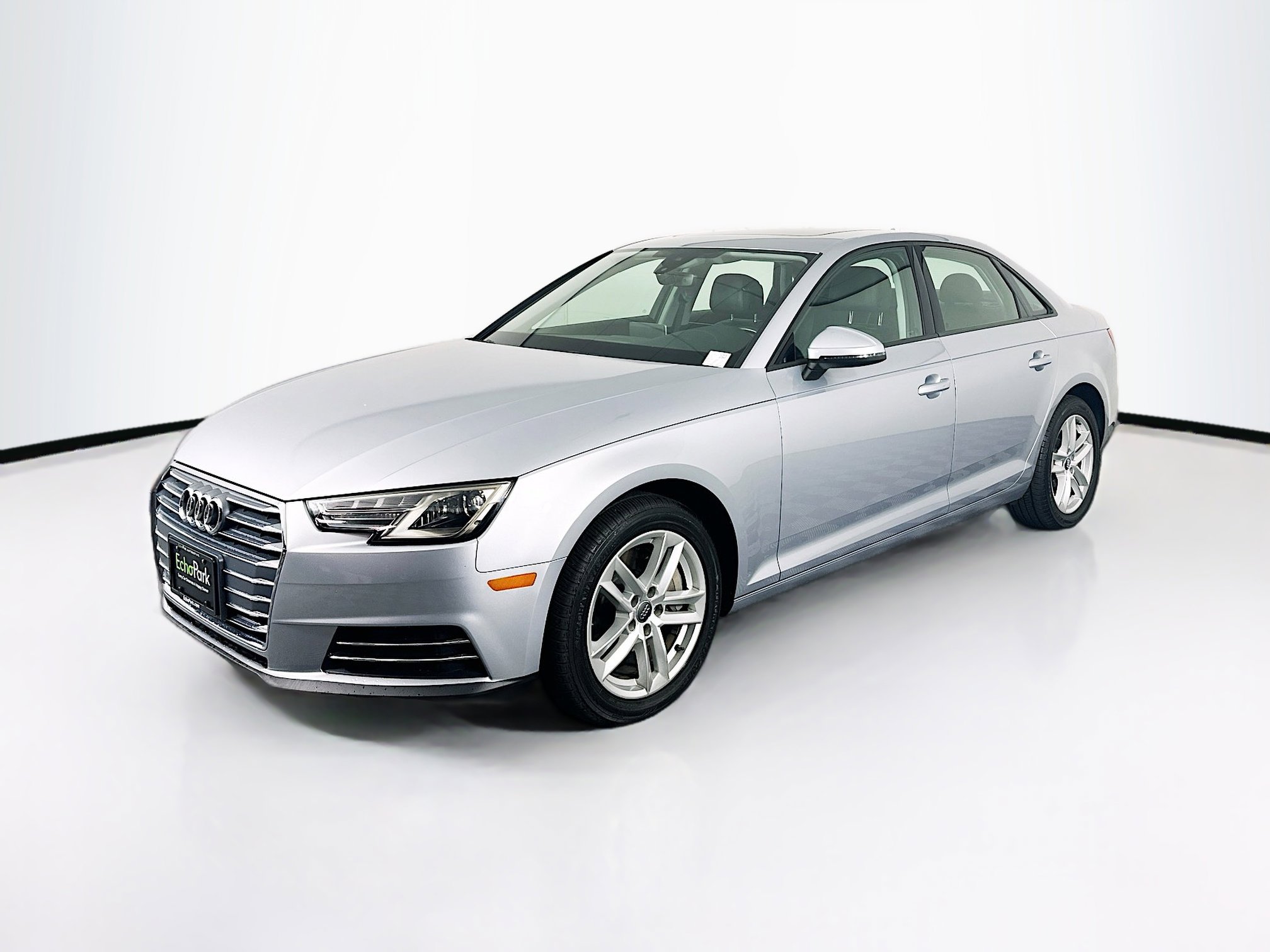 Used 2017 Audi A4 2.0T Premium image 3