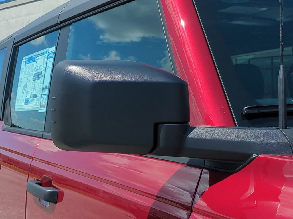 New 2025 Ford Bronco 4-Door image 11