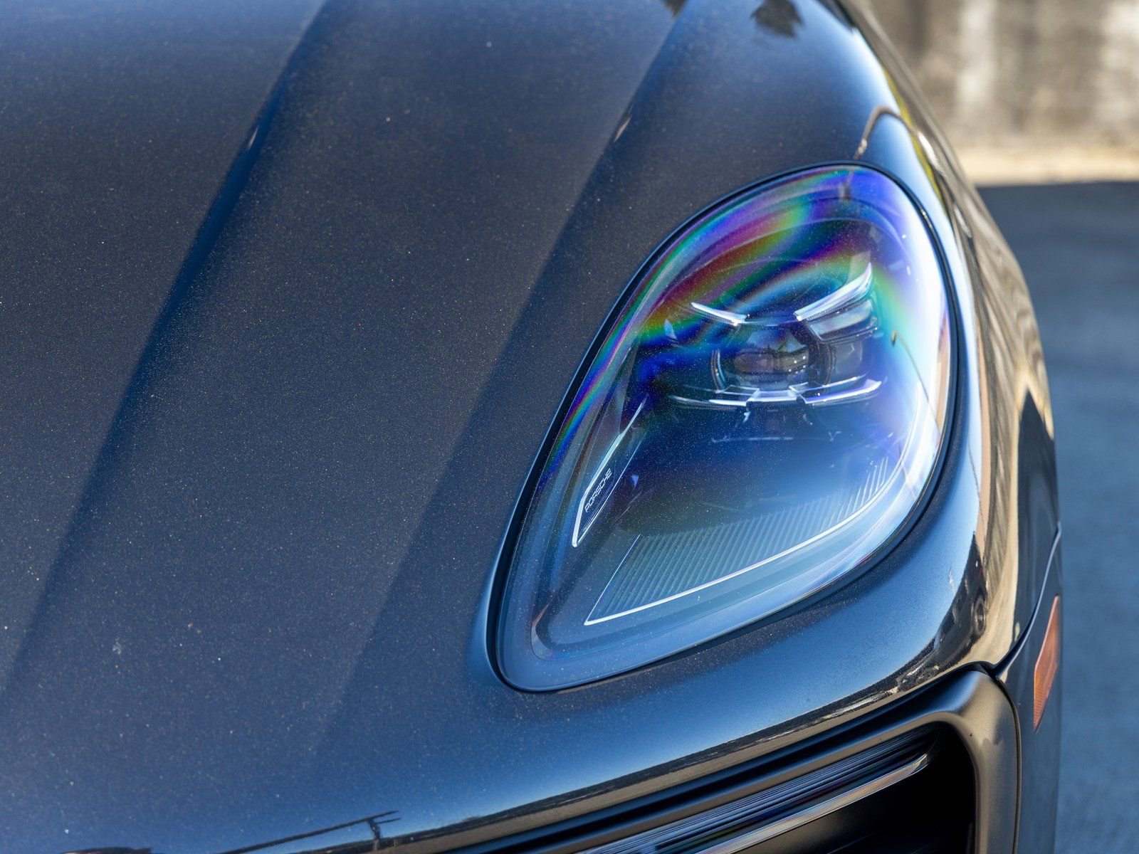 Certified 2025 Porsche Macan image 17