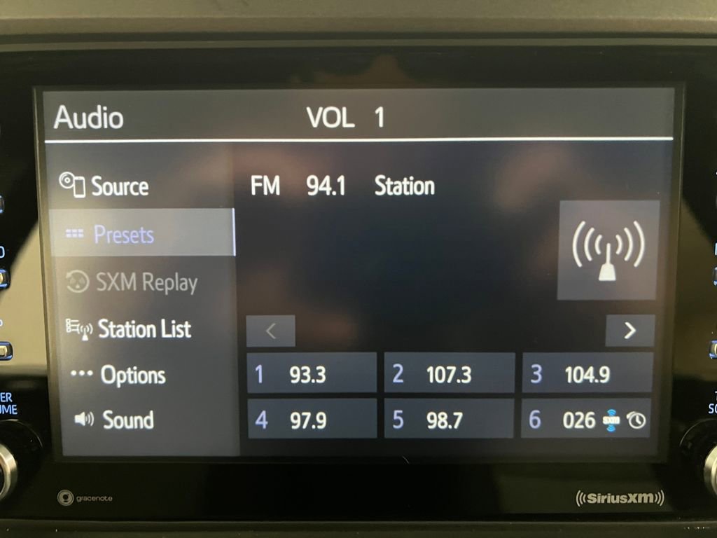 Used 2022 Toyota Tacoma TRD Sport w/ Technology Package image 20