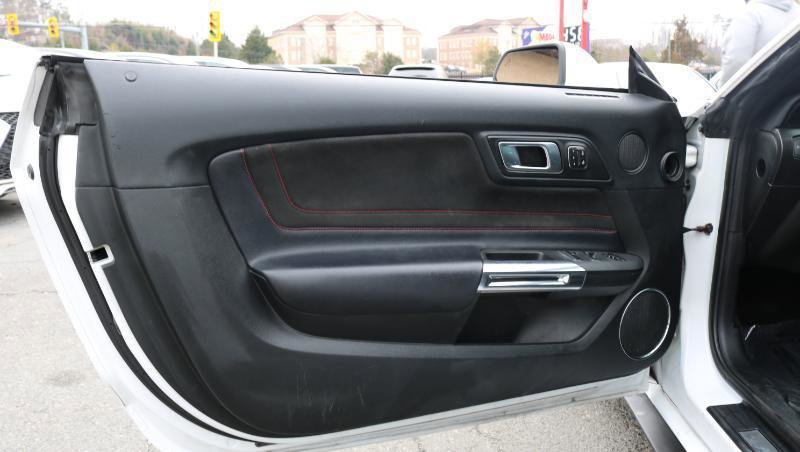 Used 2020 Ford Mustang GT Premium w/ Equipment Group 401A RWD image 11