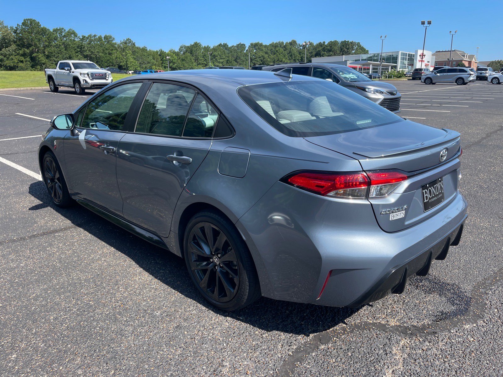 Used 2023 Toyota Corolla SE FWD image 14