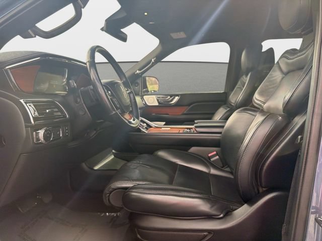 Used 2019 Lincoln Navigator Reserve w/ Cargo Package AWD/4WD image 16