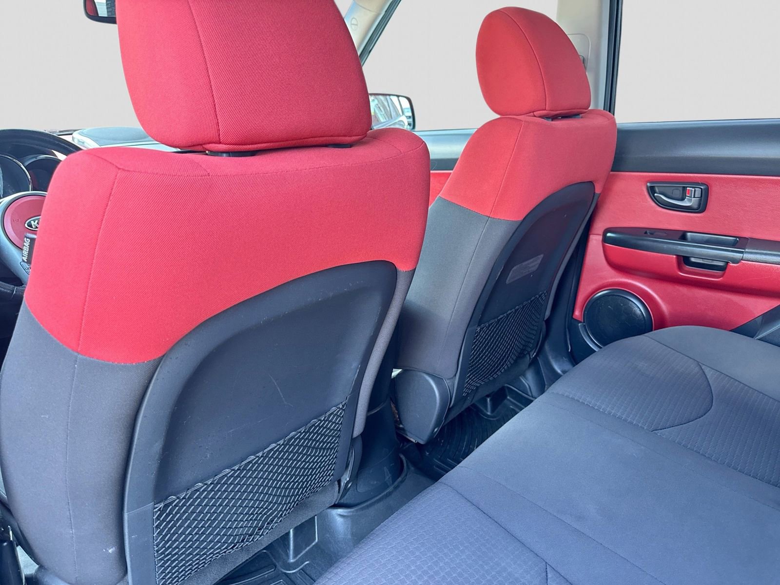 Used 2011 Kia Soul Sport FWD image 19