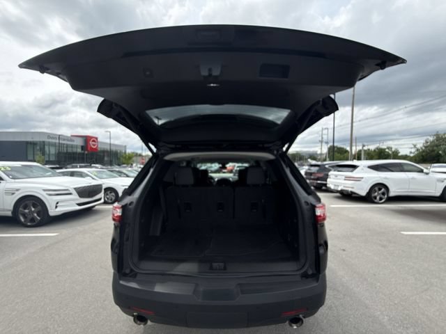 Used 2021 Chevrolet Traverse RS FWD image 23