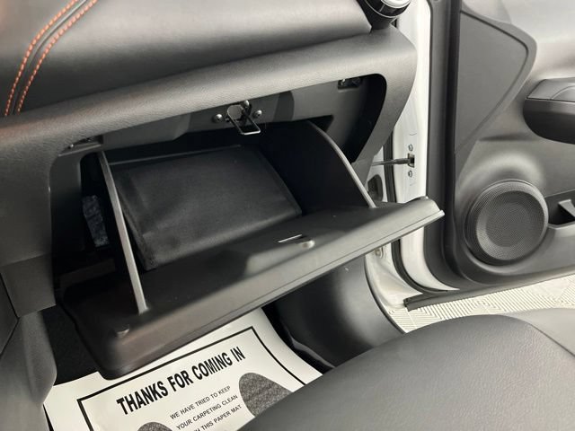 Used 2024 Nissan Kicks SR w/ SR Premium Package FWD image 37