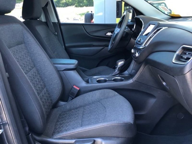 Used 2023 Chevrolet Equinox LT image 16