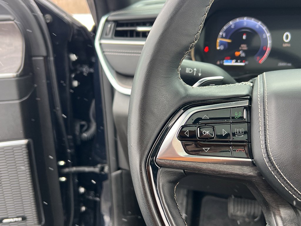 Used 2024 Jeep Grand Cherokee L Overland w/ Advanced Protech Group III image 36