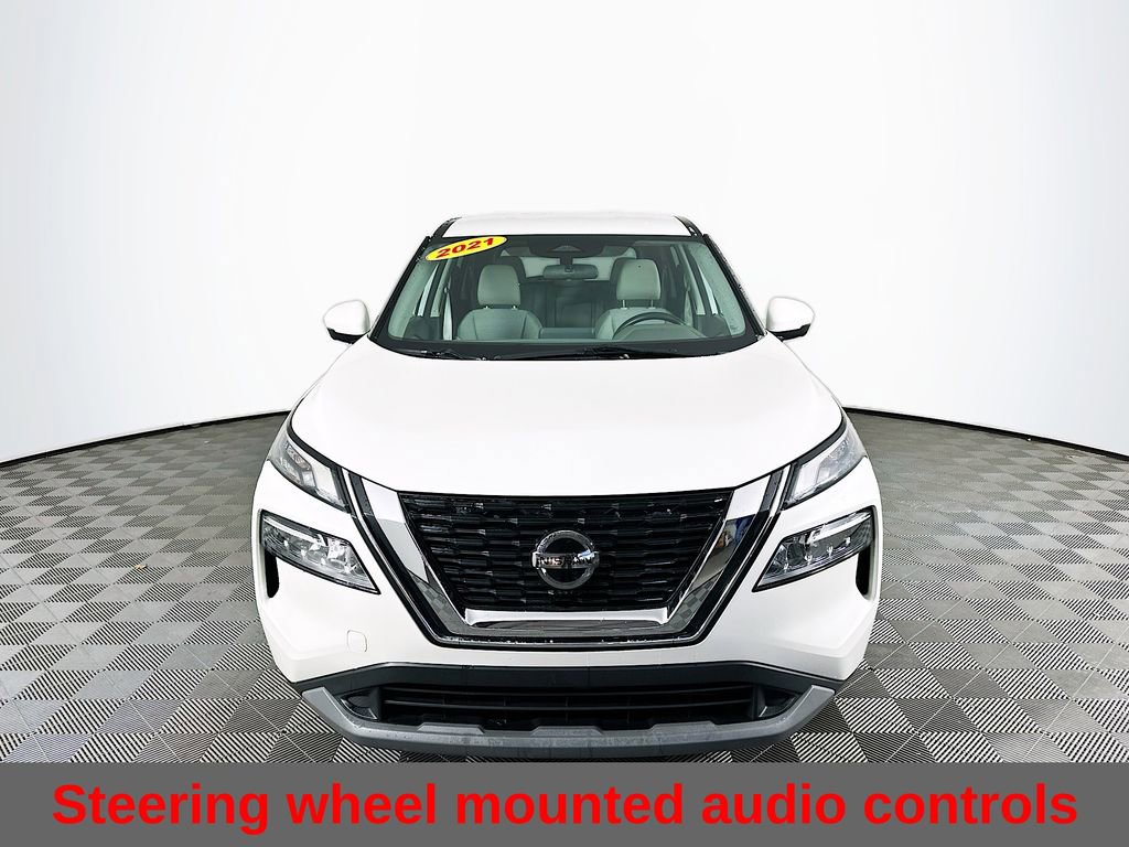 Used 2021 Nissan Rogue SV image 5