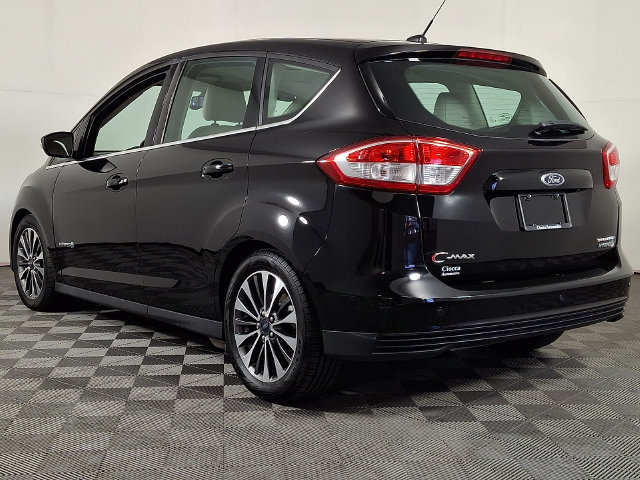 Used 2017 Ford C-MAX Titanium w/ Equipment Group 301A FWD image 7