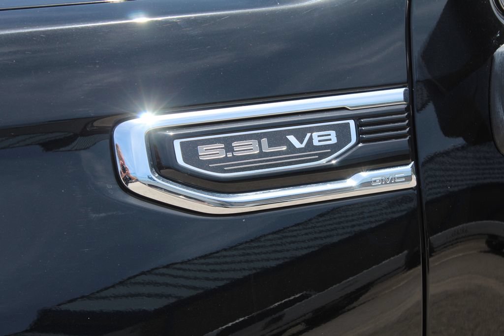 Used 2024 GMC Sierra 1500 SLT w/ SLT Premium Plus Package AWD/4WD image 10
