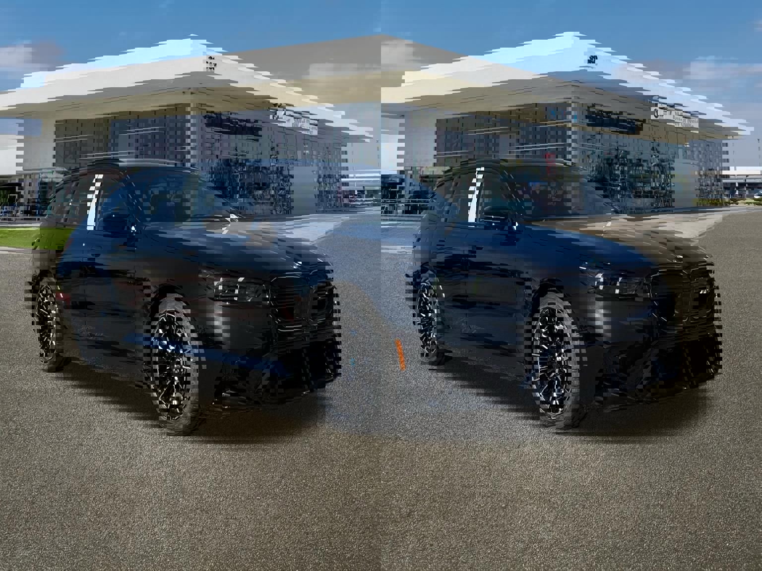 New 2026 BMW M5 Touring image 2