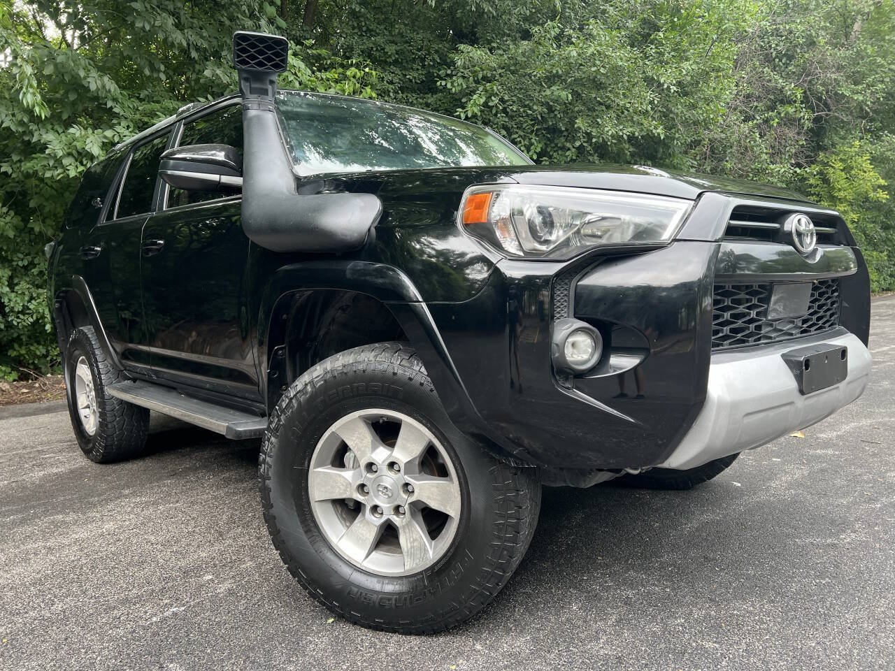 Used 2022 Toyota 4Runner TRD Off-Road AWD/4WD image 1
