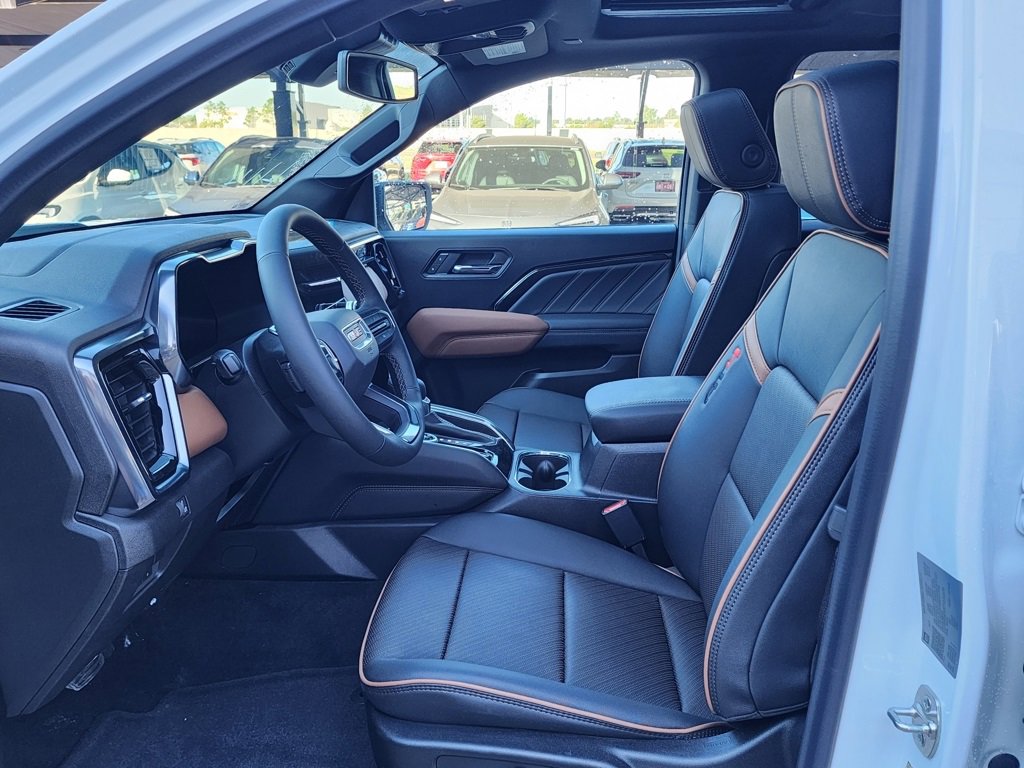 New 2026 GMC Canyon AT4 w/ Technology Plus Package image 15