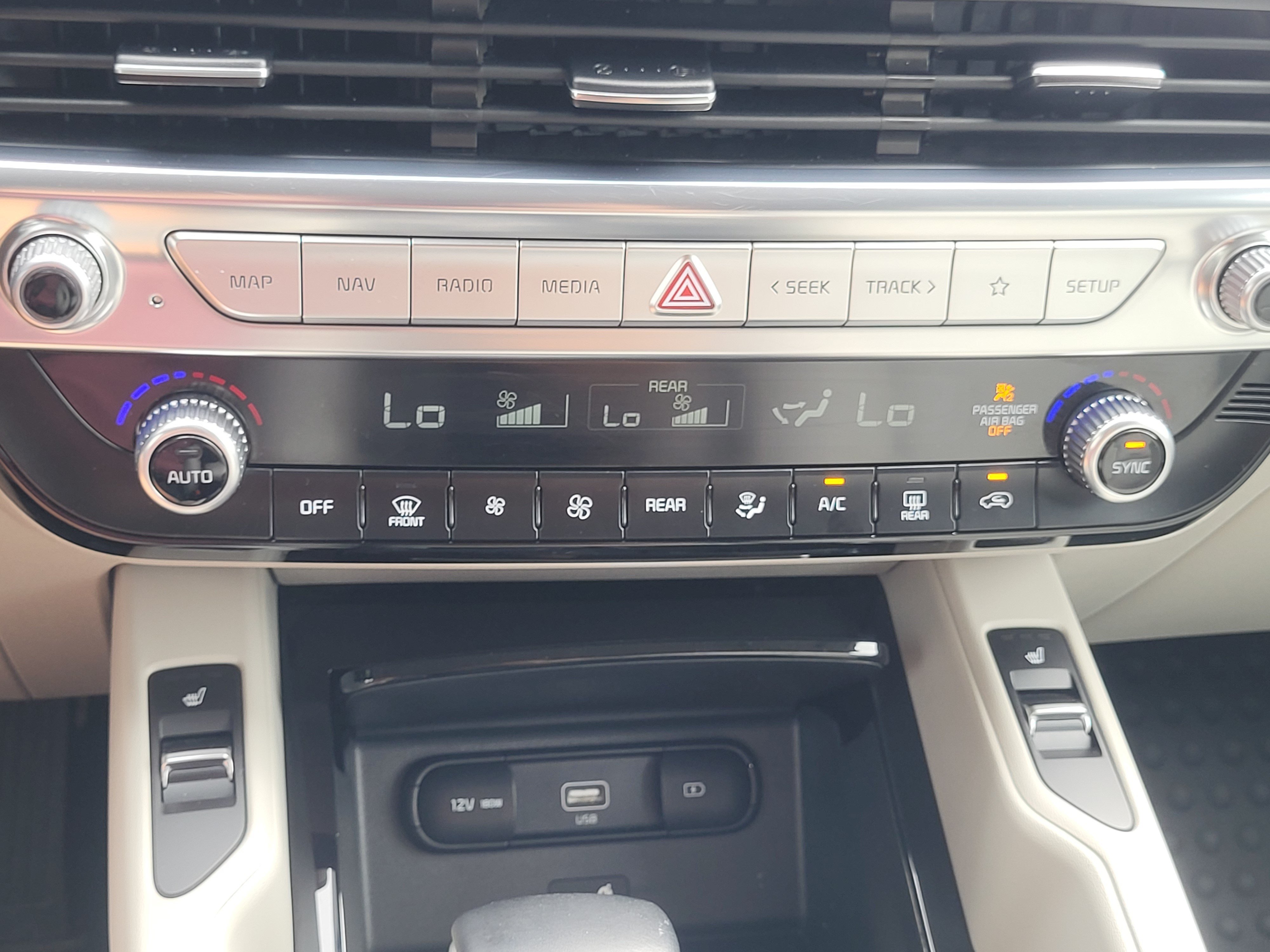 Used 2022 Kia Telluride S AWD/4WD image 20