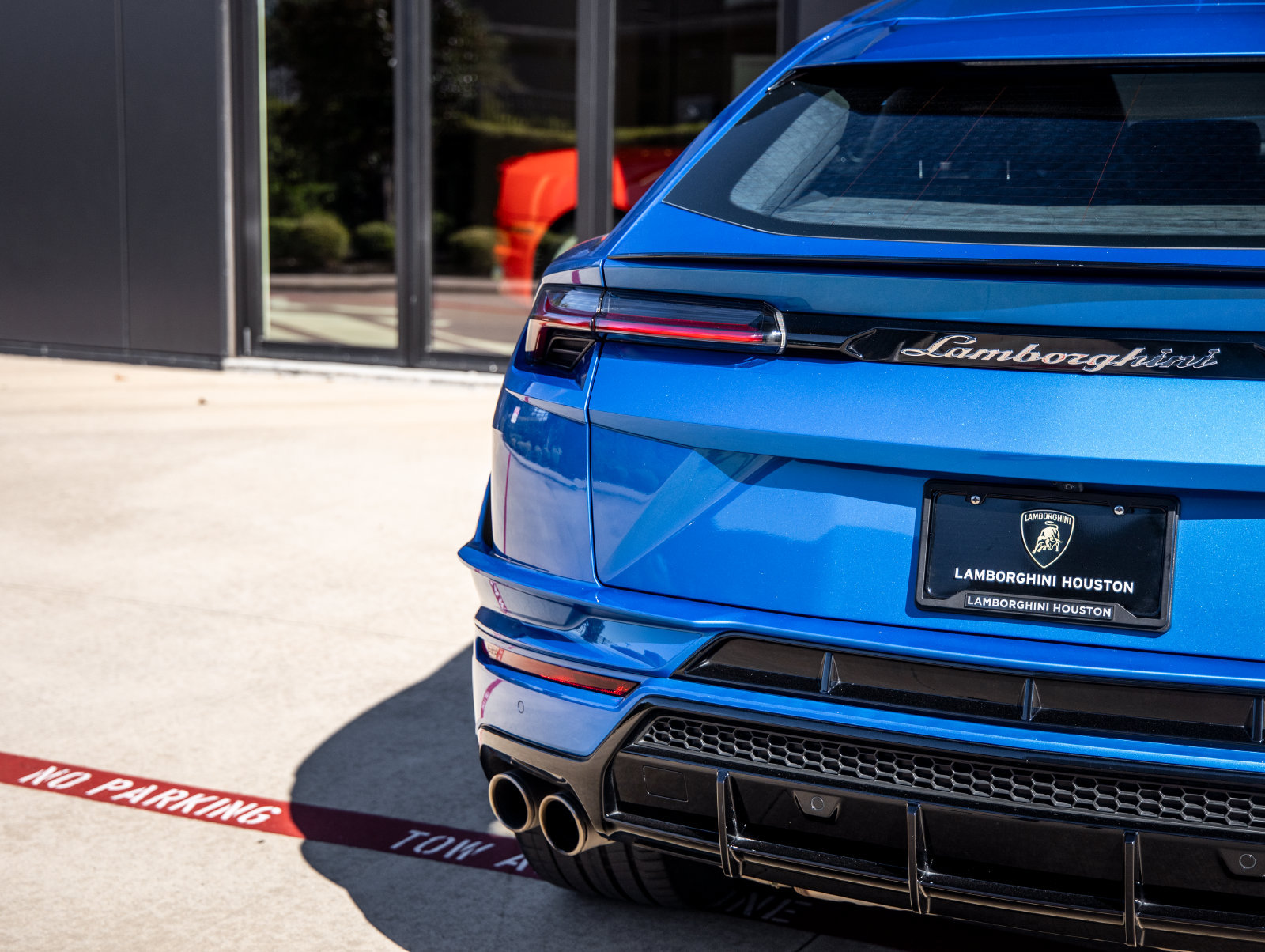 Used 2024 Lamborghini Urus S AWD/4WD image 11