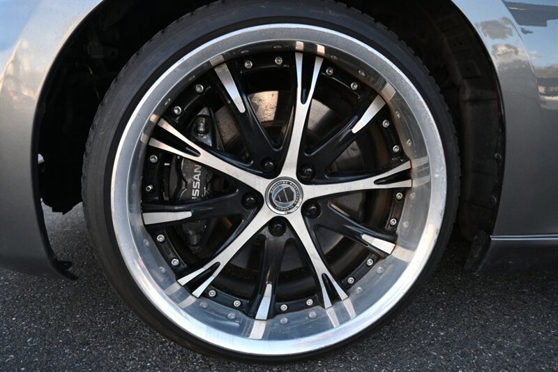 Used 2013 Nissan 370Z Coupe image 15