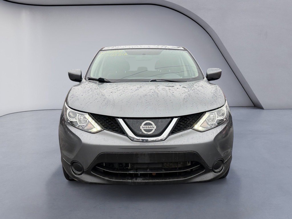 Used 2019 Nissan Rogue Sport S image 8