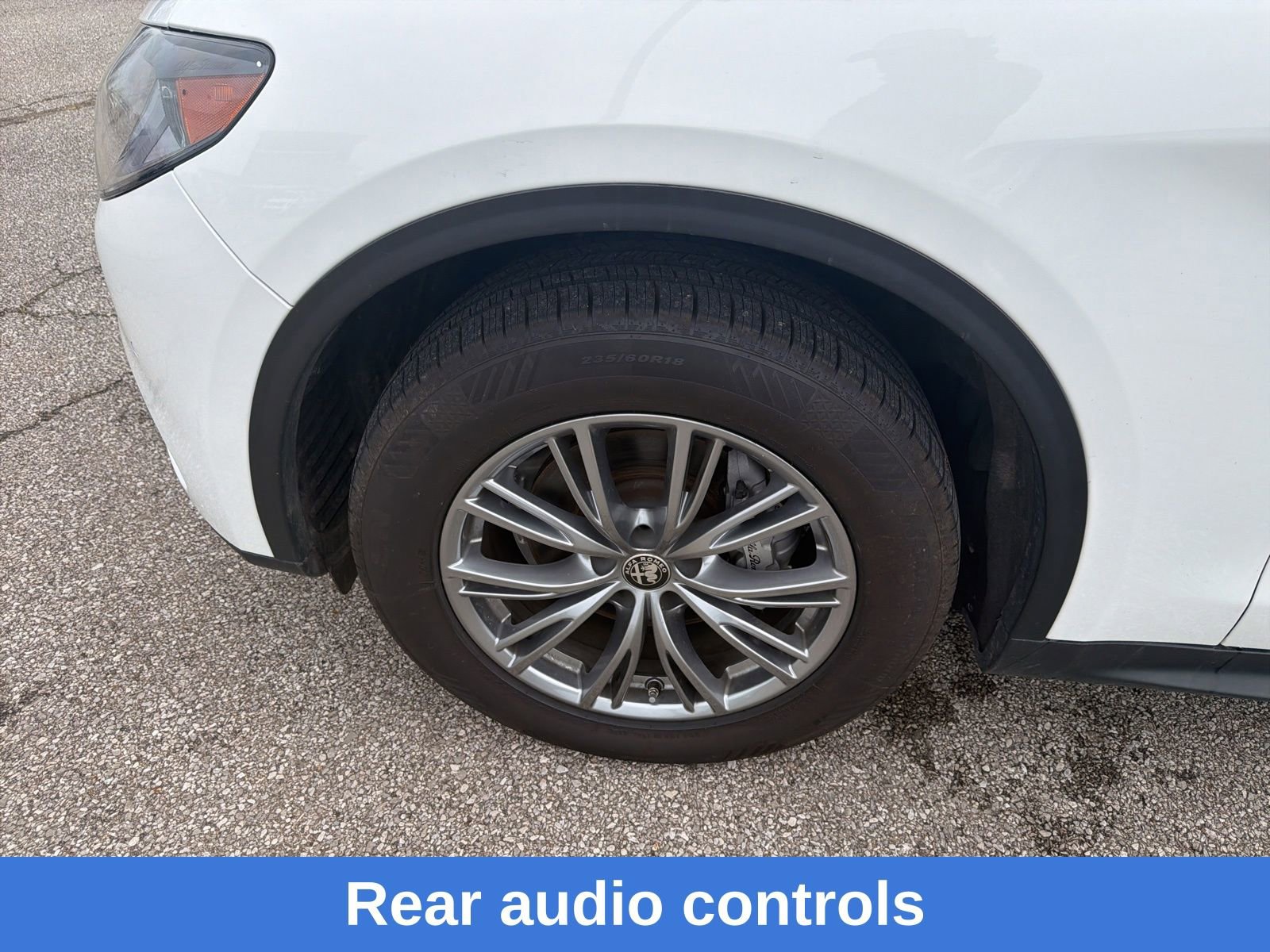 Used 2024 Alfa Romeo Stelvio Sprint image 27