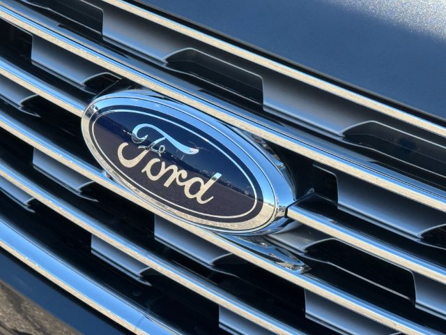 Used 2020 Ford Edge SEL w/ Convenience Package AWD/4WD image 24