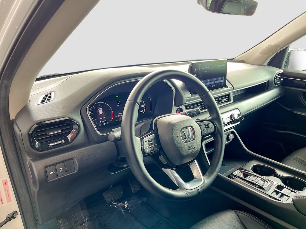 Used 2023 Honda Pilot EX-L image 9