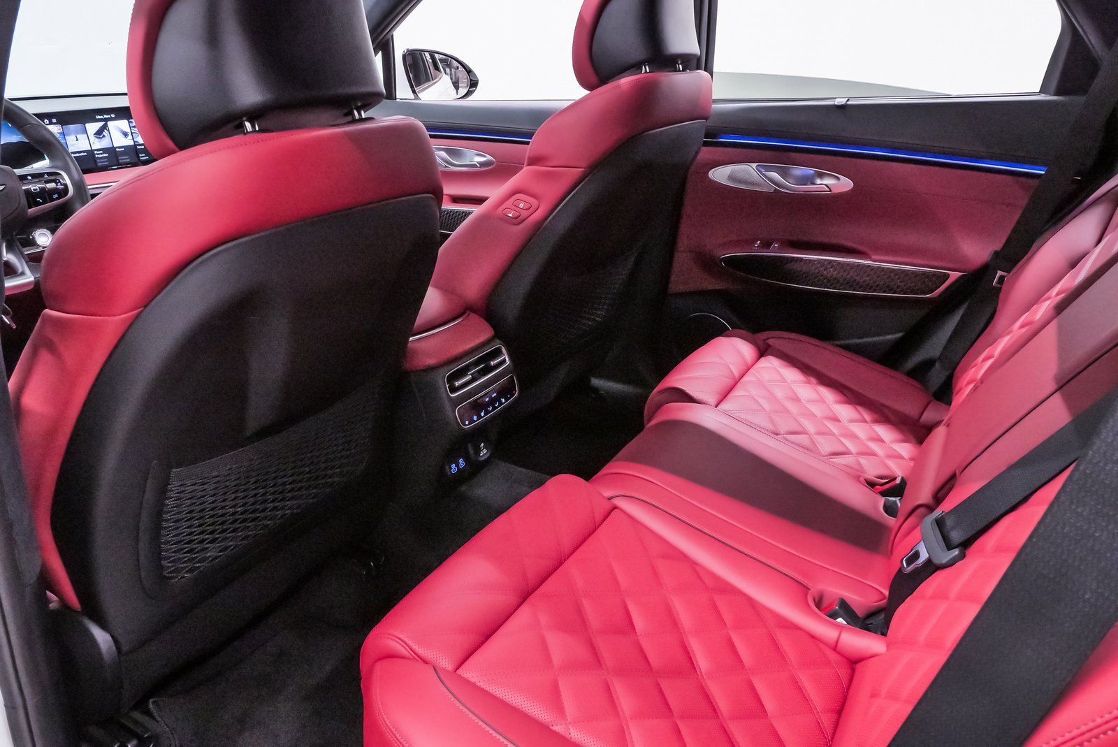 Certified 2026 Genesis GV70 3.5T Sport Prestige image 11