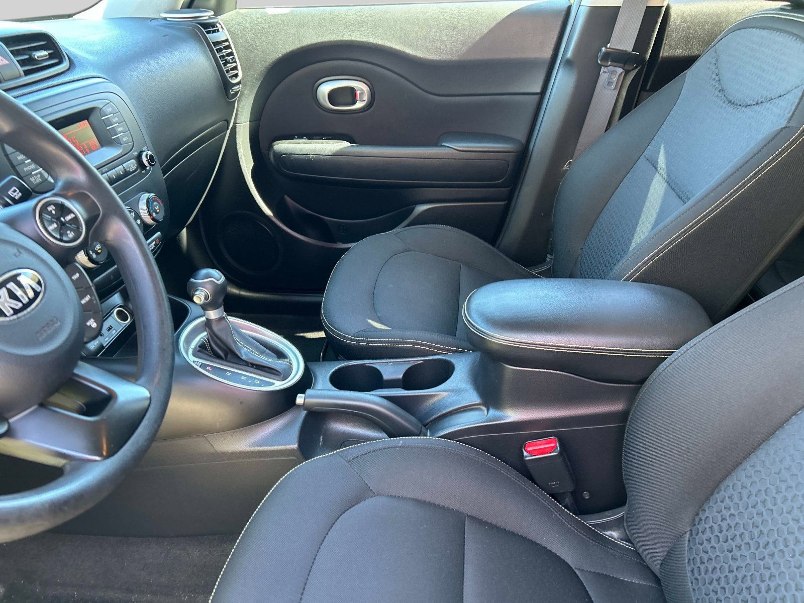 Used 2015 Kia Soul + w/ Eco Package FWD image 17