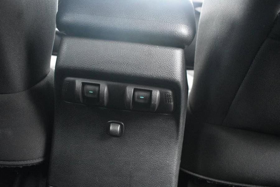 Used 2018 Jeep Wrangler Unlimited Sport S image 30