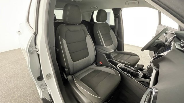 Used 2022 Chevrolet TrailBlazer LT w/ Convenience Package image 44