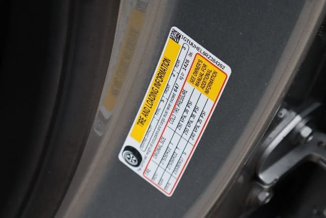 Certified 2024 GMC Sierra 1500 Denali Ultimate AWD/4WD image 34