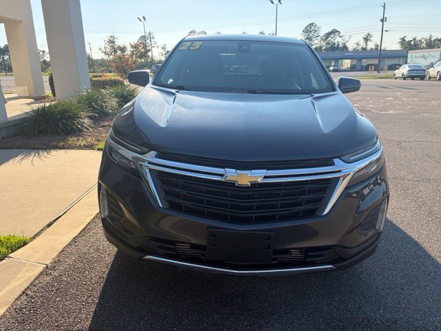 Used 2023 Chevrolet Equinox LT AWD/4WD image 2