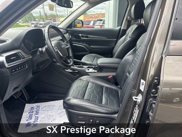 Used 2022 Kia Telluride SX w/ SX Prestige Package AWD/4WD image 13