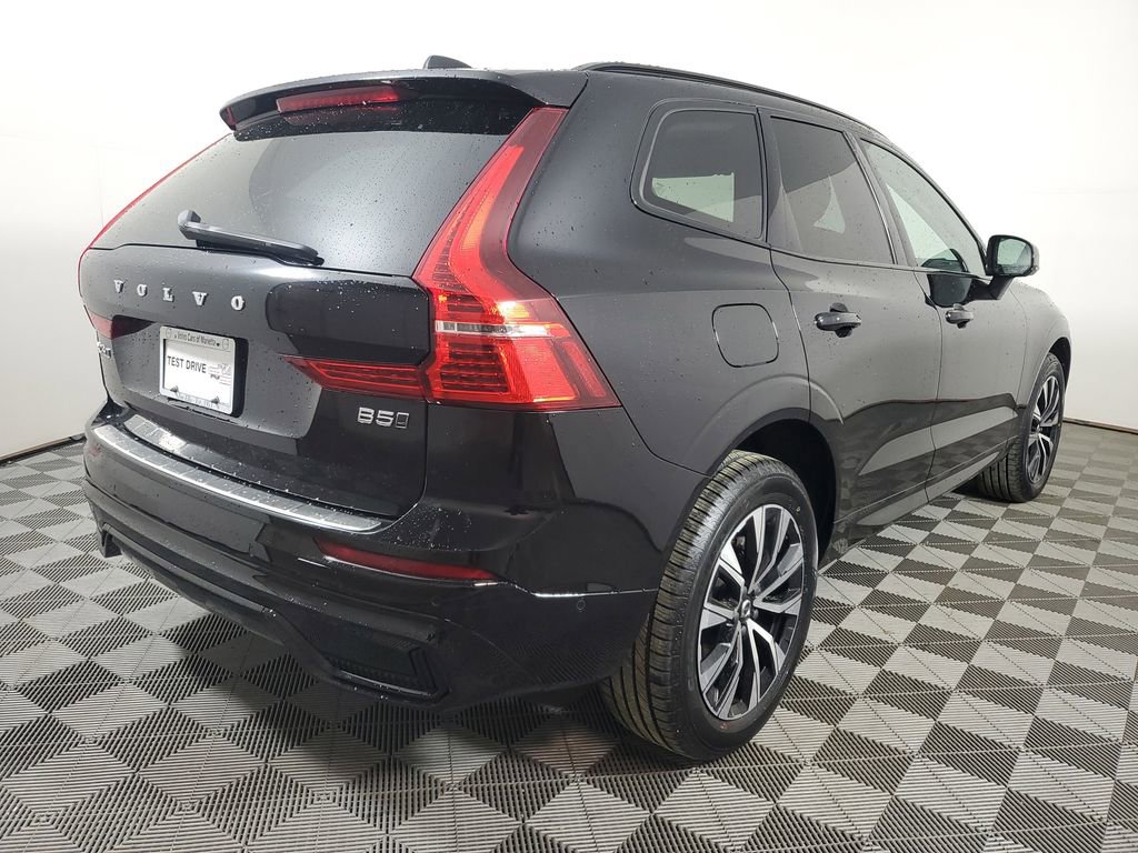 Certified 2024 Volvo XC60 B5 Plus w/ Protection Package Premier AWD/4WD image 6