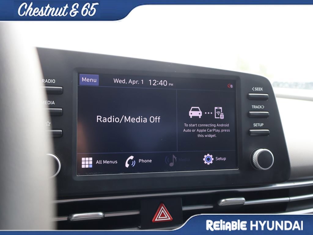 Used 2022 Hyundai Elantra SEL image 33