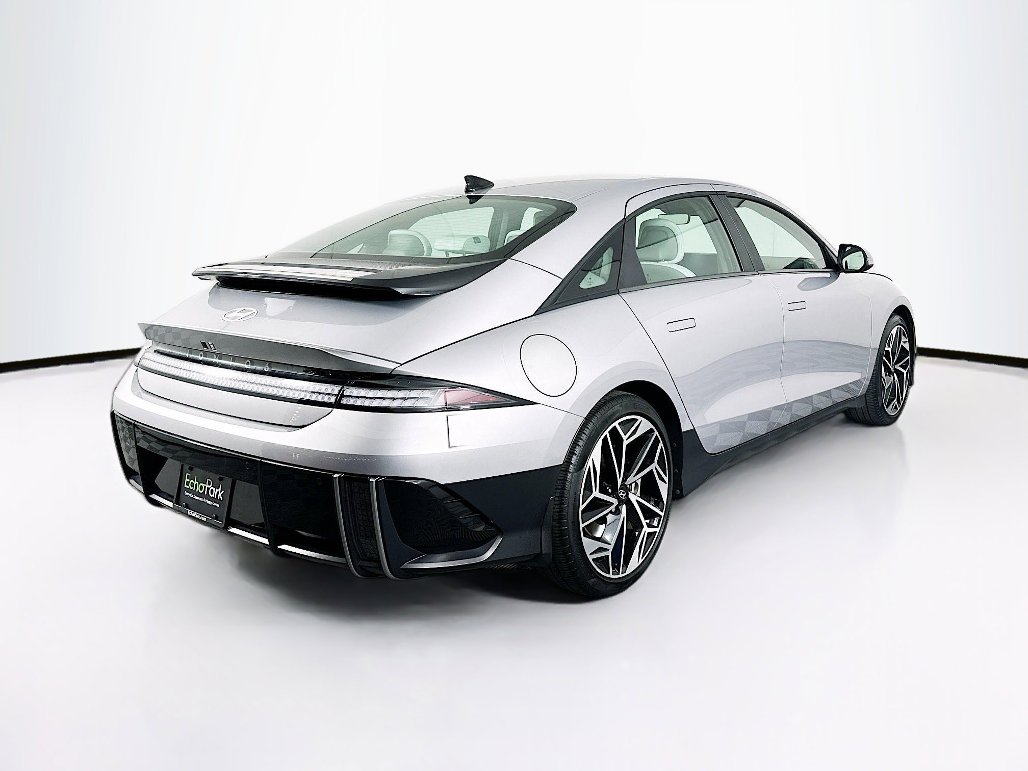 Used 2024 Hyundai Ioniq 6 SEL image 9