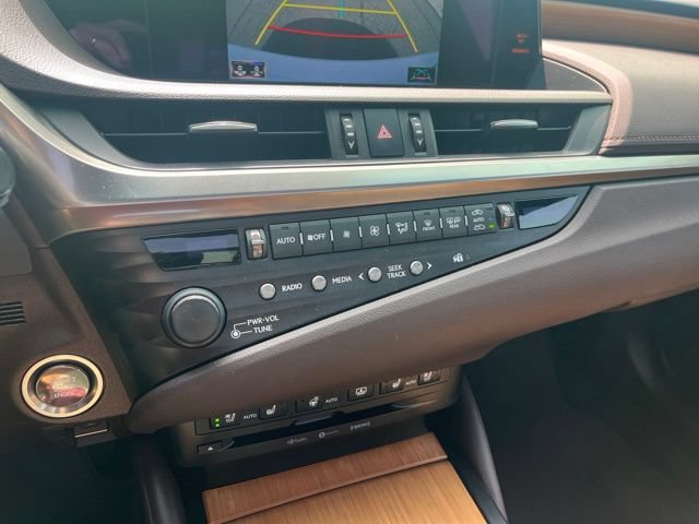 Used 2020 Lexus ES 350 w/ Accessory Package 2 FWD image 47