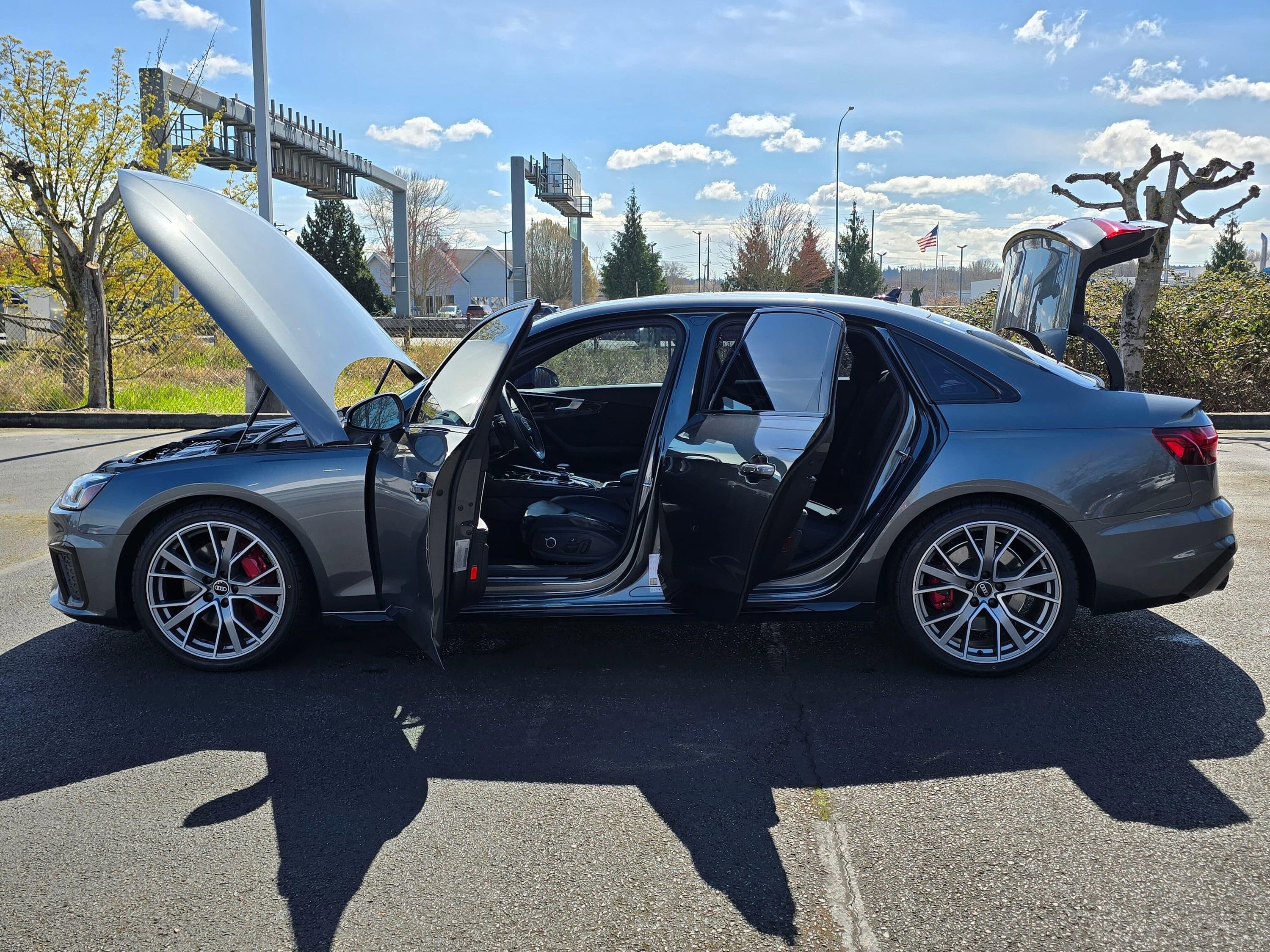 Used 2023 Audi S4 Premium Plus w/ Premium Plus Package AWD/4WD image 11