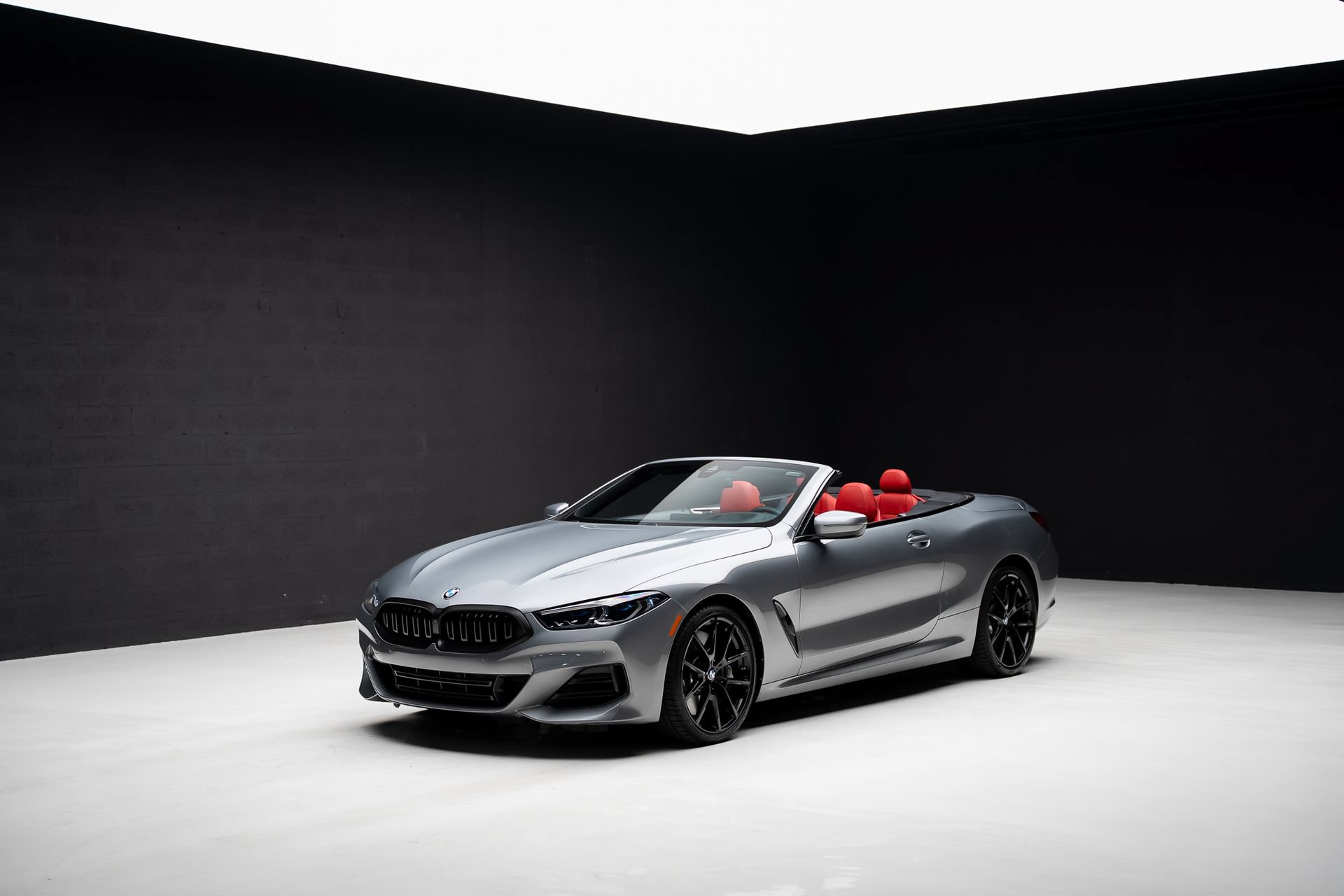 Used 2024 BMW 840i Convertible w/ M Sport Professional Package RWD image 6
