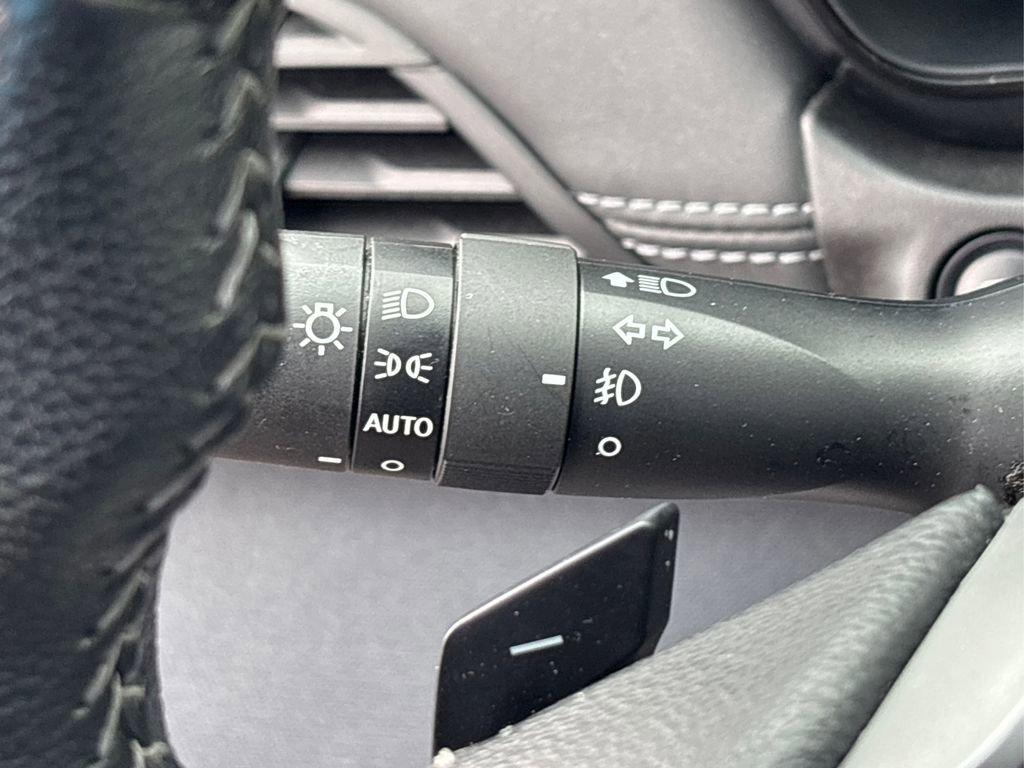 Used 2020 Subaru Outback Premium image 26