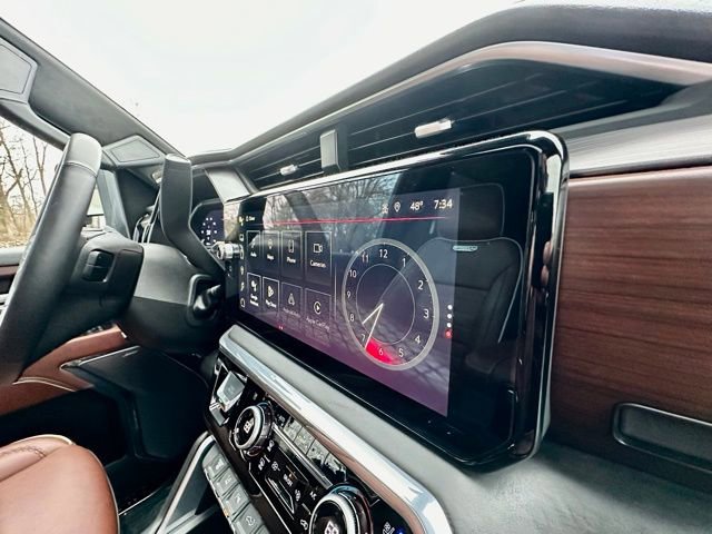 Used 2025 GMC Sierra 2500 Denali Ultimate image 38