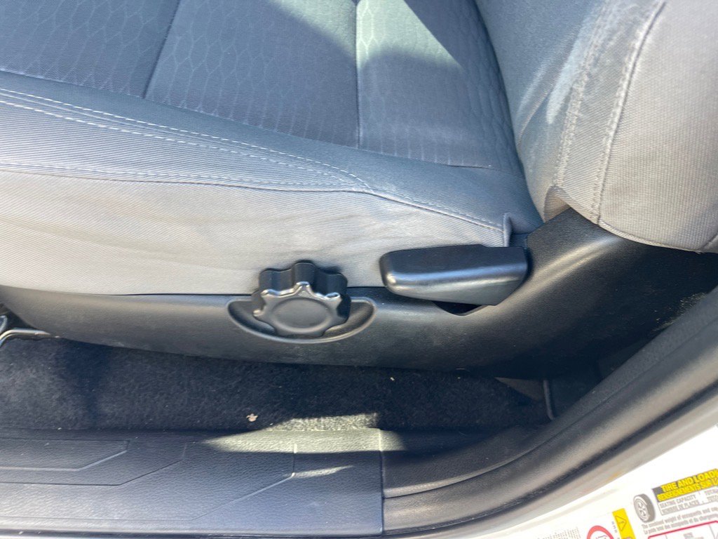 Used 2018 Toyota Tacoma SR5 image 9