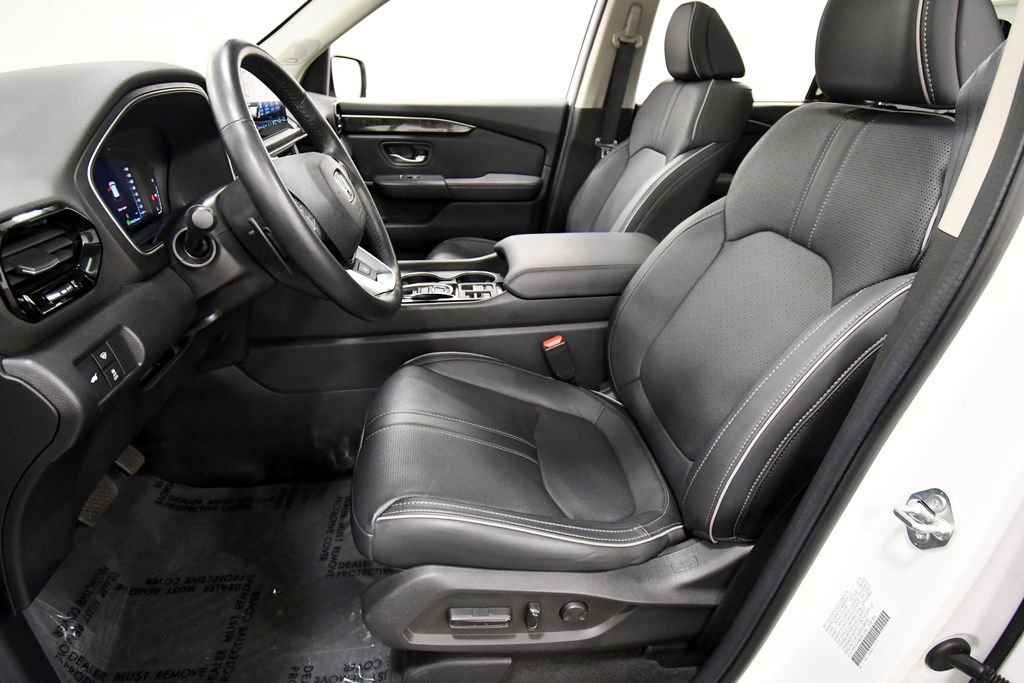 Certified 2025 Honda Pilot Elite image 15