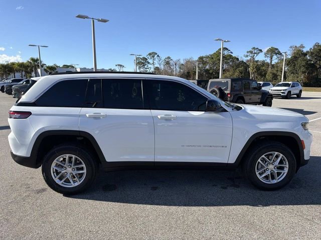 New 2025 Jeep Grand Cherokee Laredo X image 2