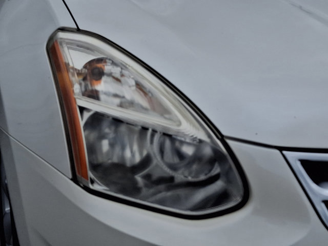 Used 2011 Nissan Rogue SV AWD/4WD image 9