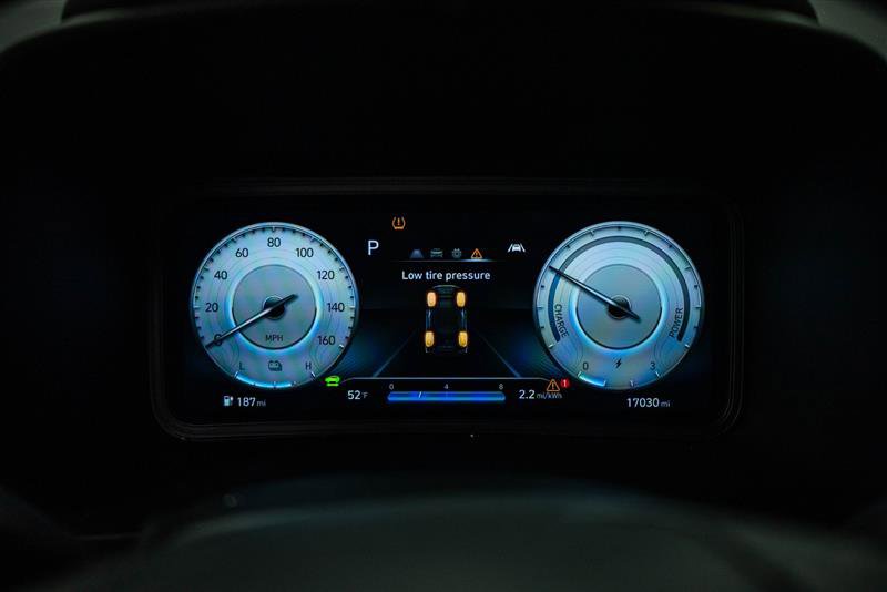 Used 2023 Hyundai Kona SE FWD image 17