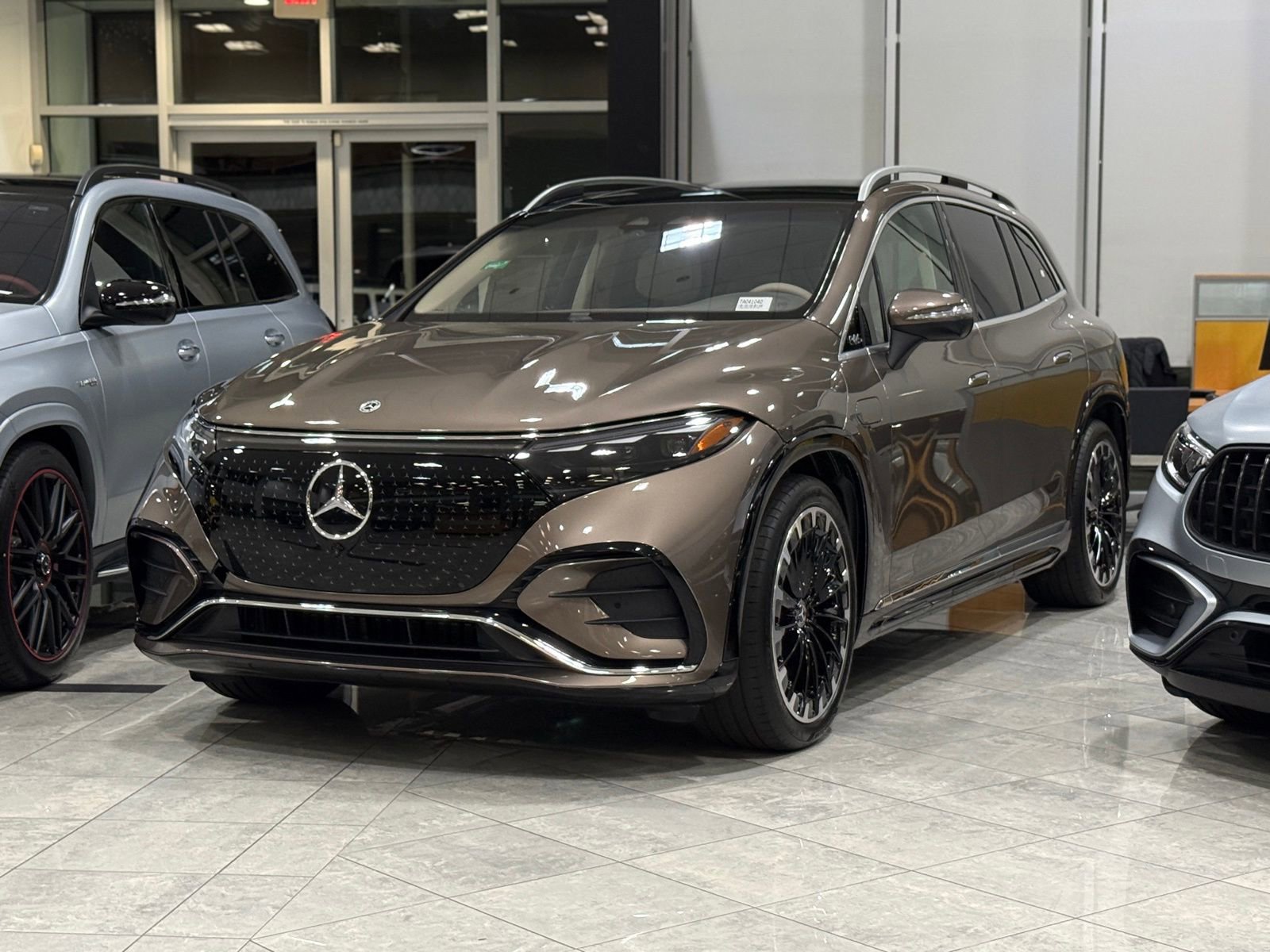 New 2026 Mercedes-Benz EQS 400 4MATIC SUV image 2