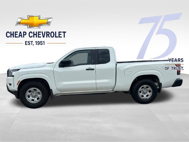 Used 2024 Nissan Frontier S w/ S Utility Package AWD/4WD image 2