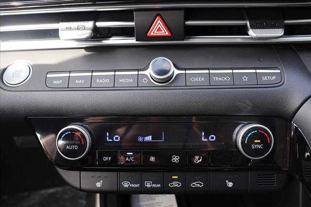 New 2026 Hyundai Elantra Limited FWD image 19