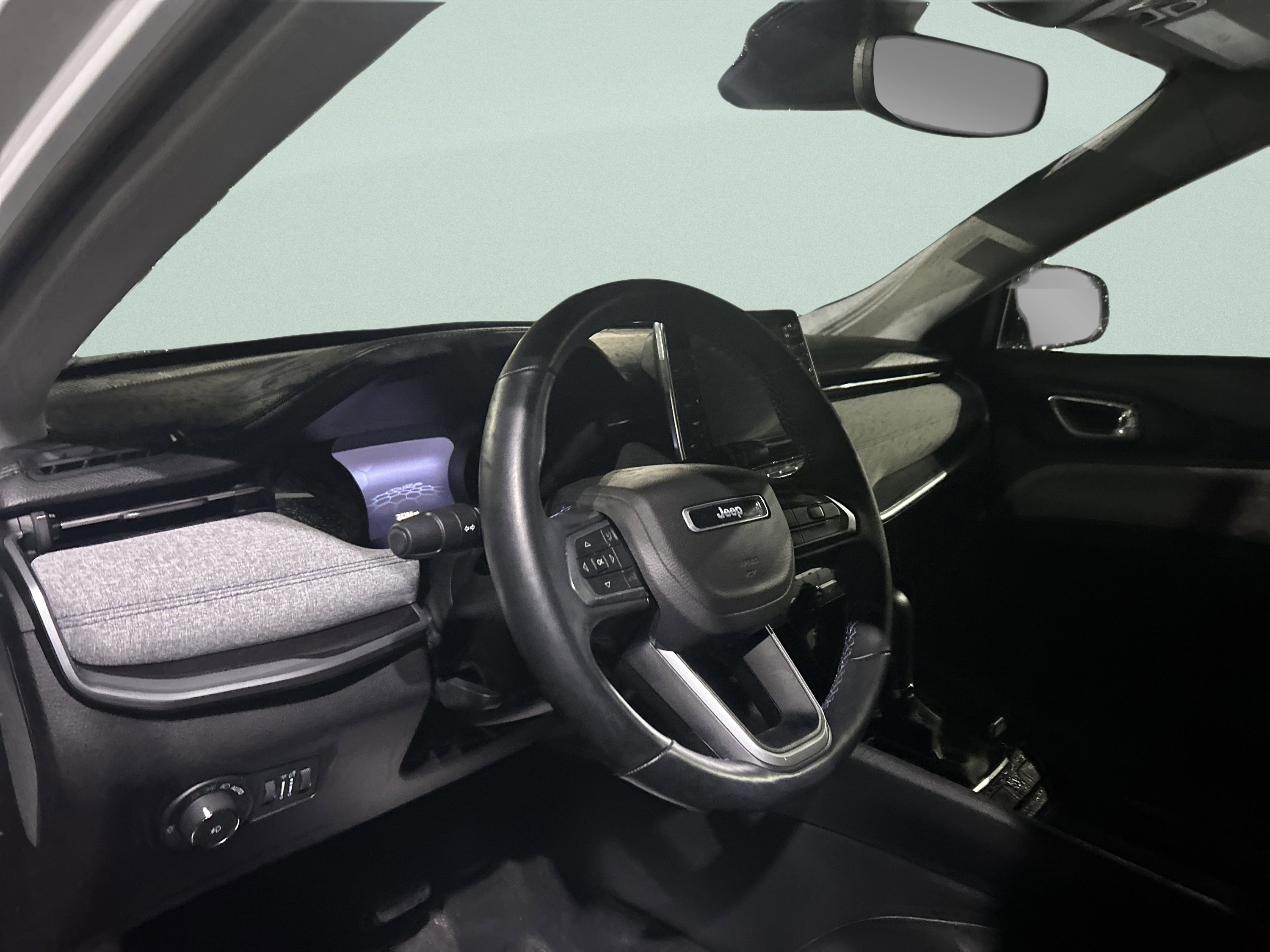 Used 2022 Jeep Compass Latitude w/ Convenience Group image 26